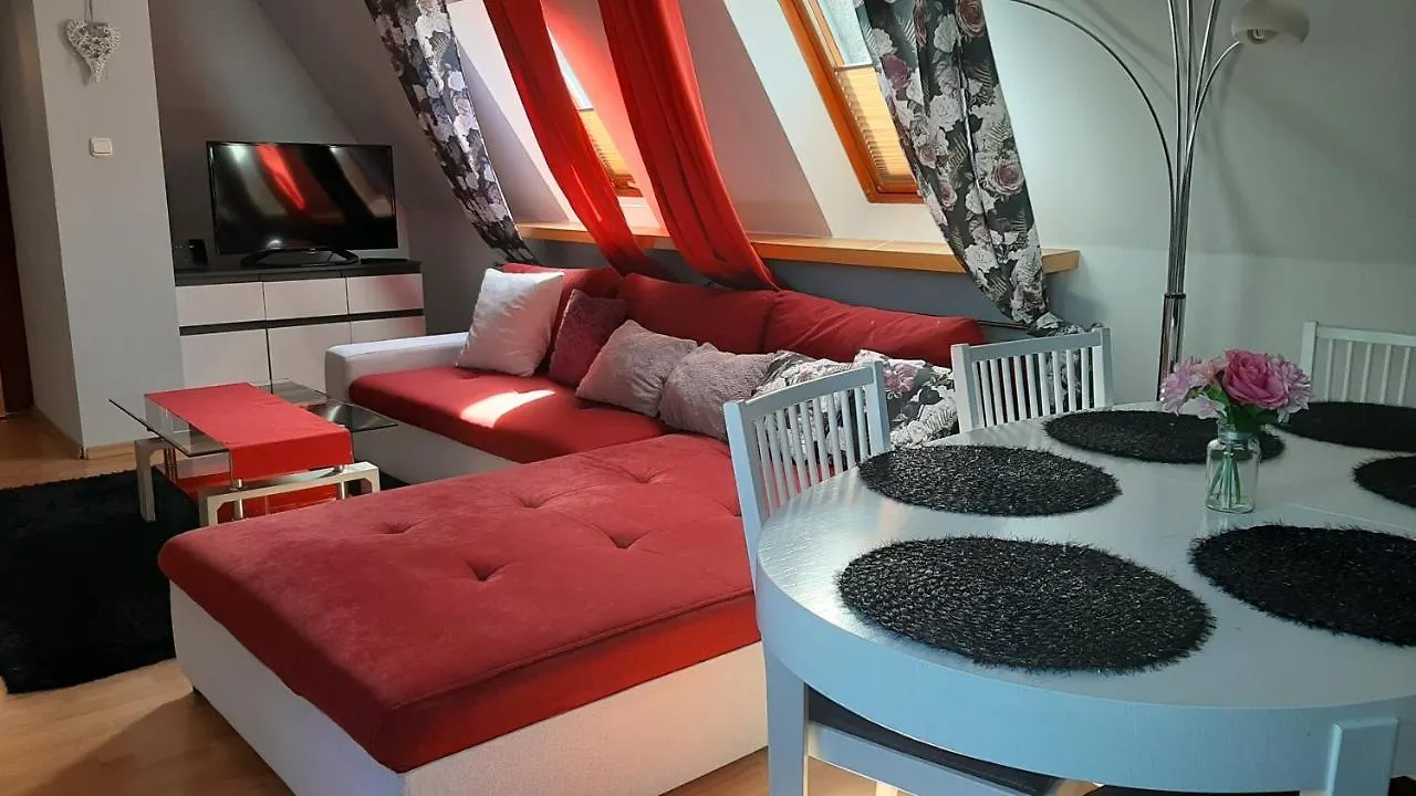 Pod Równią Centrum Zakopane 0*,